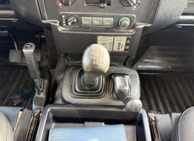 LAND ROVER DEFENDER lleno