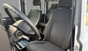 LAND ROVER DEFENDER lleno