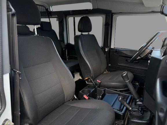 LAND ROVER DEFENDER lleno