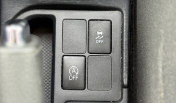 Toyota Yaris 1.3 ” Only 11.000 km” lleno