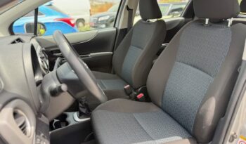 Toyota Yaris 1.3 ” Only 11.000 km” lleno