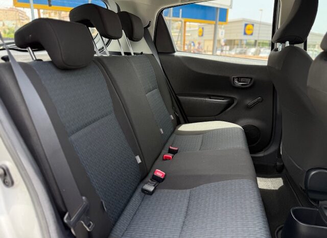 Toyota Yaris 1.3 ” Only 11.000 km” lleno