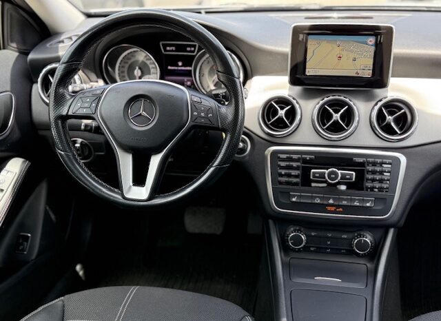 MERCEDES BENZ GLA 200 CDI AUTOMATICO lleno