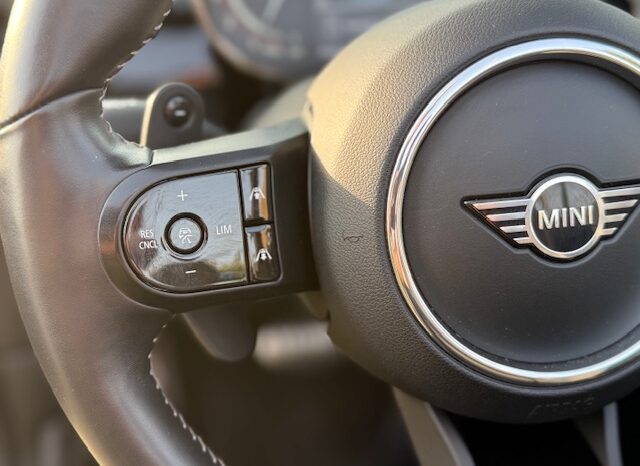 MINI John Cooper Works Cabrio lleno